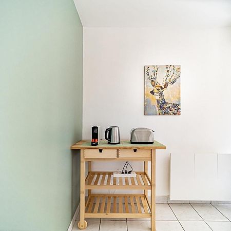 Appartement Cosy Avec Balcony And Garage-Charpennes Villeurbanne Exterior foto